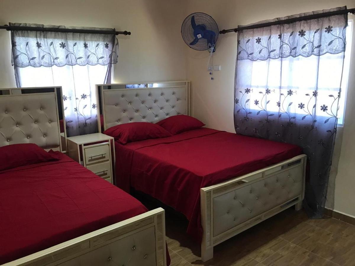 2 Queen Bed Apartment With Smart Tv ,Wifi Y Luz Las 24 Horas Jarabacoa Exterior foto
